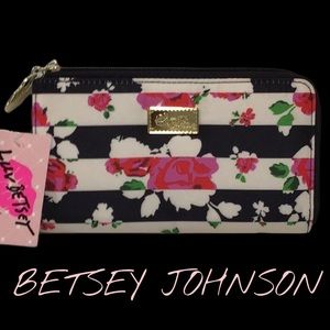 NWT Luv Betsey by Betsey Johnson Striped & Rose Print Wallet, Liz